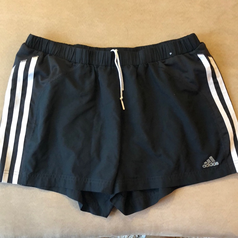 Adidas Shorts - Sz M